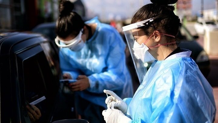 Κορονοϊός-Ελλάδα: 248 κρούσματα, 296 διασωληνωμένοι, 14 θάνατοι