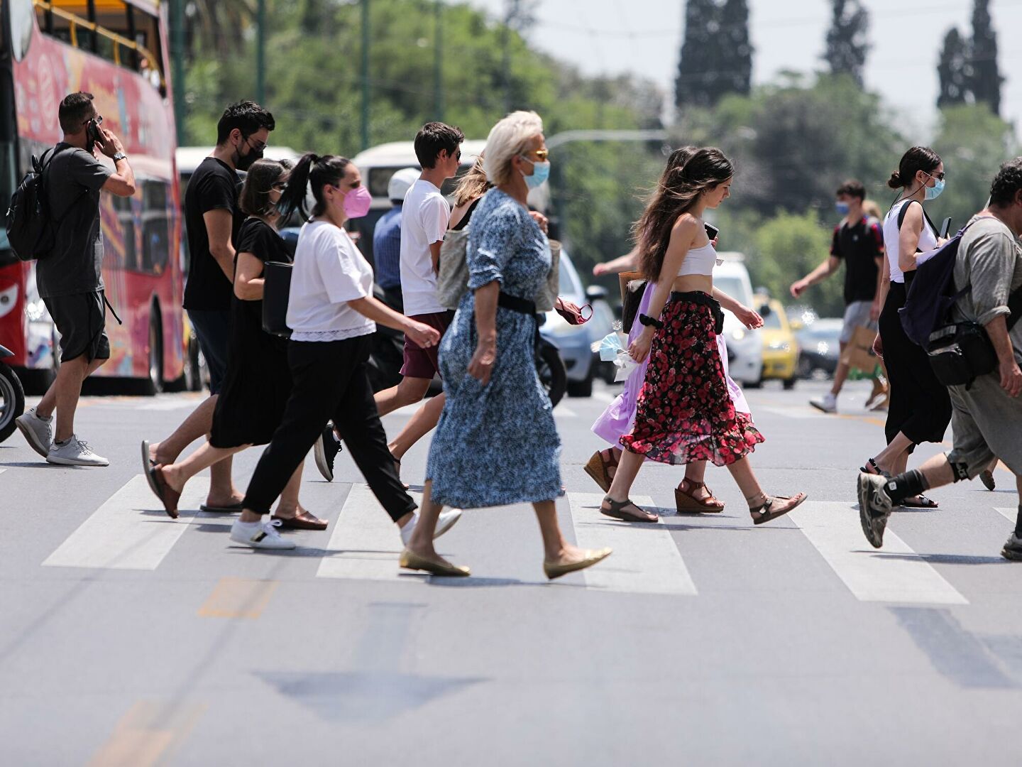 Μετάλλαξη Δέλτα: Μάσκες και για τους εμβολιασμένους προτείνει ο ΠΟΥ
