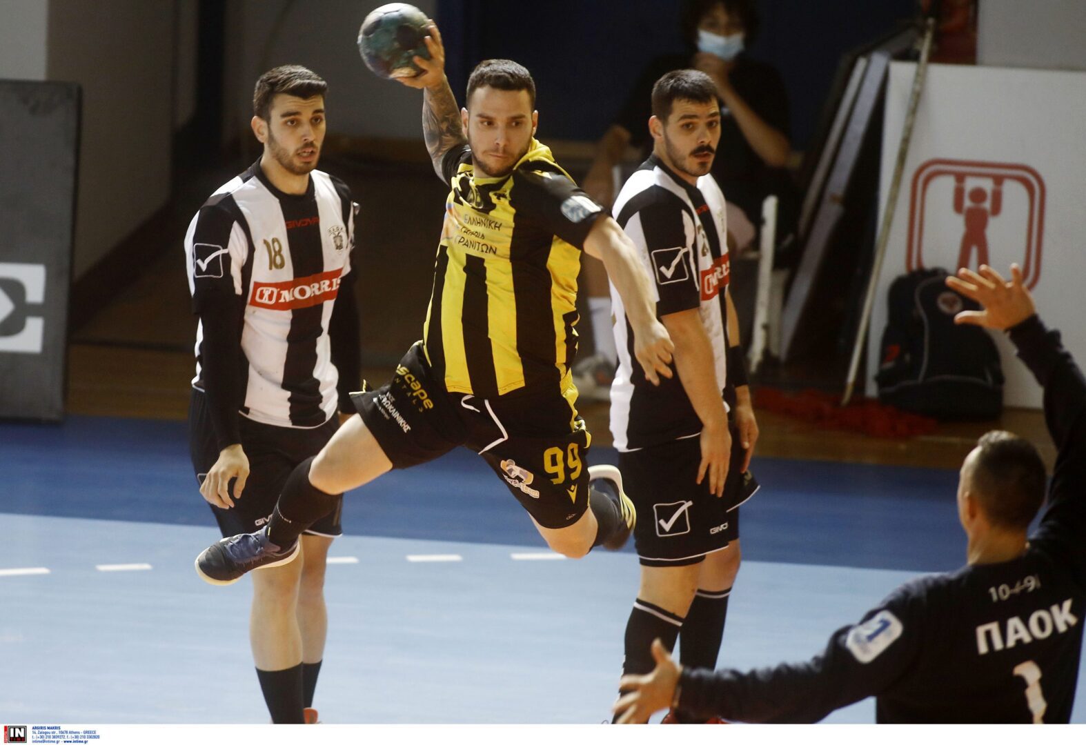 AEK: Έστησε πάρτι στην Θεσσαλονίκη-Εύκολη νίκη επί του ΠΑΟΚ