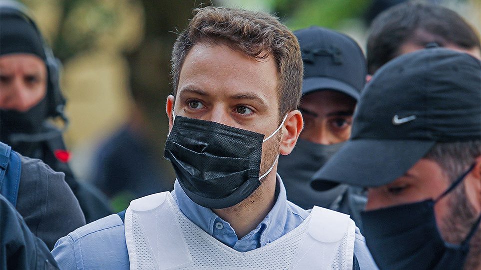 Γλυκά Νερά: Τρεις λέξεις είπε στους δημοσιογράφους ο συζυγοκτόνος πριν πάει Κορυδαλλό