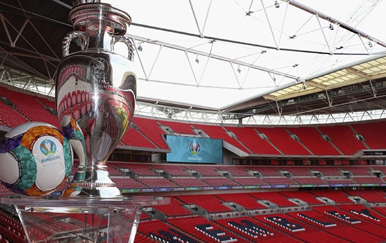 «Μέχρι και 65.000 φίλαθλοι στα ημιτελικά και στον τελικό του Euro»