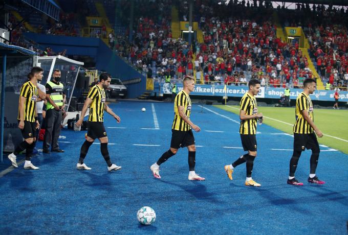AEK: Θα ψάξει και για μέσο – Δεν υπάρχει θέμα Καλολού