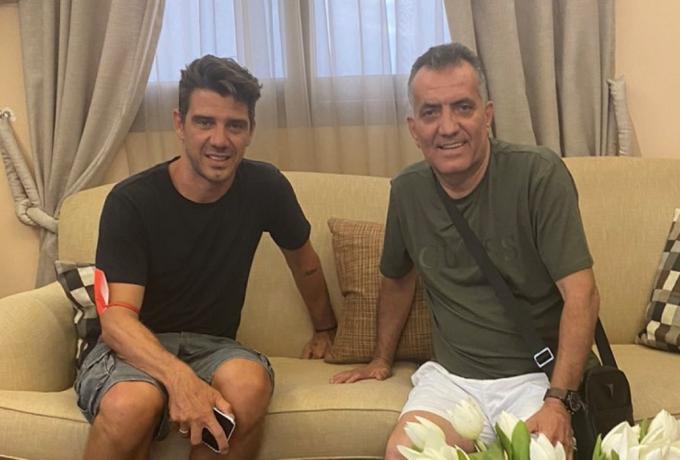 Μιλάει με Ηρόδοτο ο Κατσουράνης