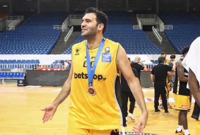 Μαυροειδής: «Καινούργια αρχή στο νέο μας σπίτι»