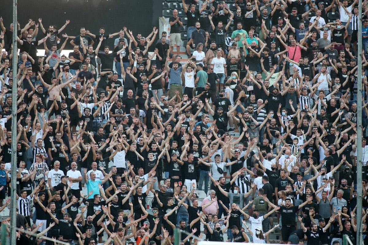 Θύρα 4: « Η ομάδα μοιάζει παρατημένη»