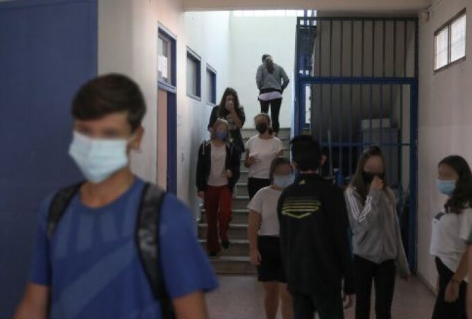 Νέα μέτρα: Πώς θα λειτουργήσουν σχολεία – πανεπιστήμια από Σεπτέμβριο