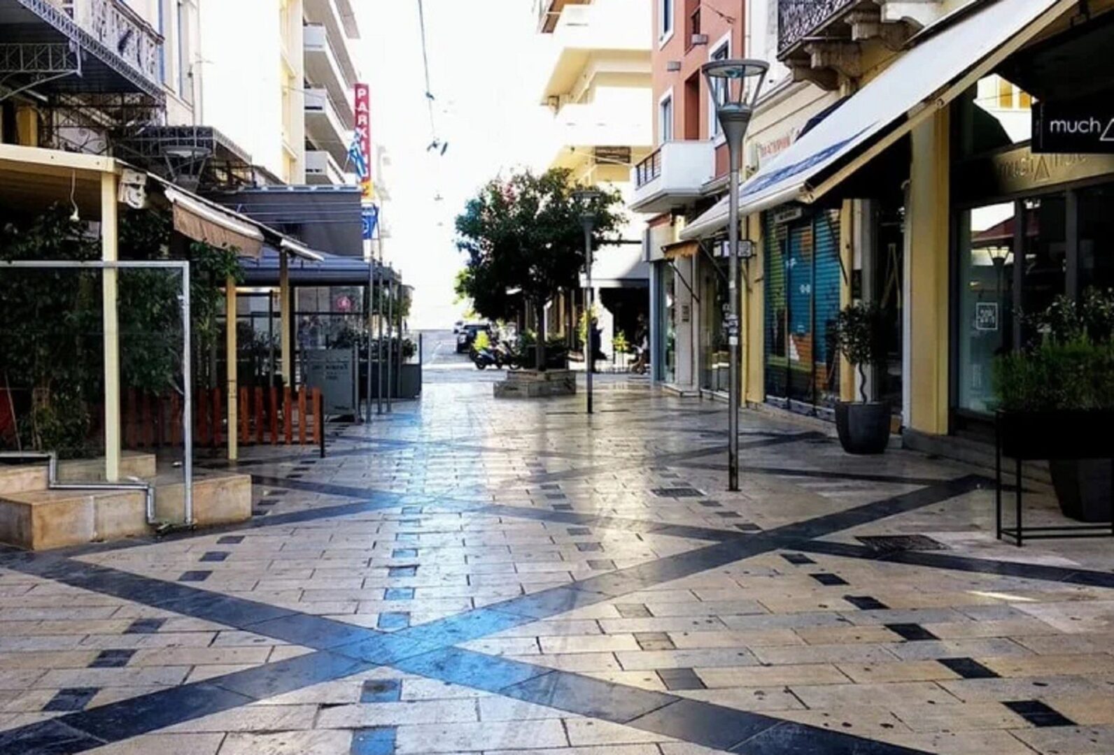 Αντίστροφη μέτρηση: Κλειδώνουν τα μέτρα του πρώτου «ειδικού lockdown»