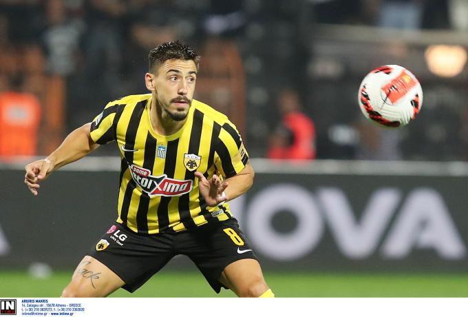 Σιμόες: «Να αποφασίσουμε αν θέλουμε να είμαστε πρωταθλητές ή losers!»