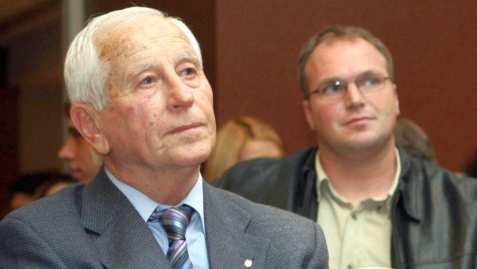 Στεφάνι της ΑΕΚ για την σύζυγο του Ανδρέα Σταματιάδη