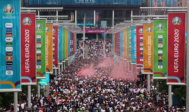 Κεκλεισμένων το επόμενο ματς της Αγγλίας – Τιμωρήθηκε για τα επεισόδια στον τελικό του Euro