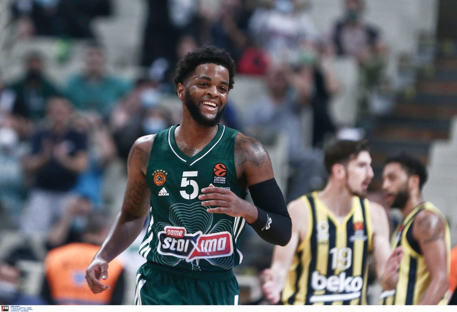 Μέικον: «Το να παίζεις στο ΟΑΚΑ είναι απίστευτο»