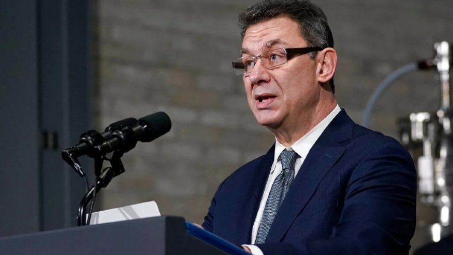 Σε όλες τις ημερομηνίες έπεσε μέσα: Τότε προβλέπει ο Μπουρλά ότι θα βγει το χάπι και θα τελειώσει ο Κορωνοϊός