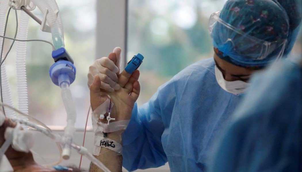 Εφιαλτικά σενάρια για “δίδυμη επιδημία” το φθινόπωρο – Εκρηκτικό κοκτέιλ covid-19 και γρίπης – Xαμός!