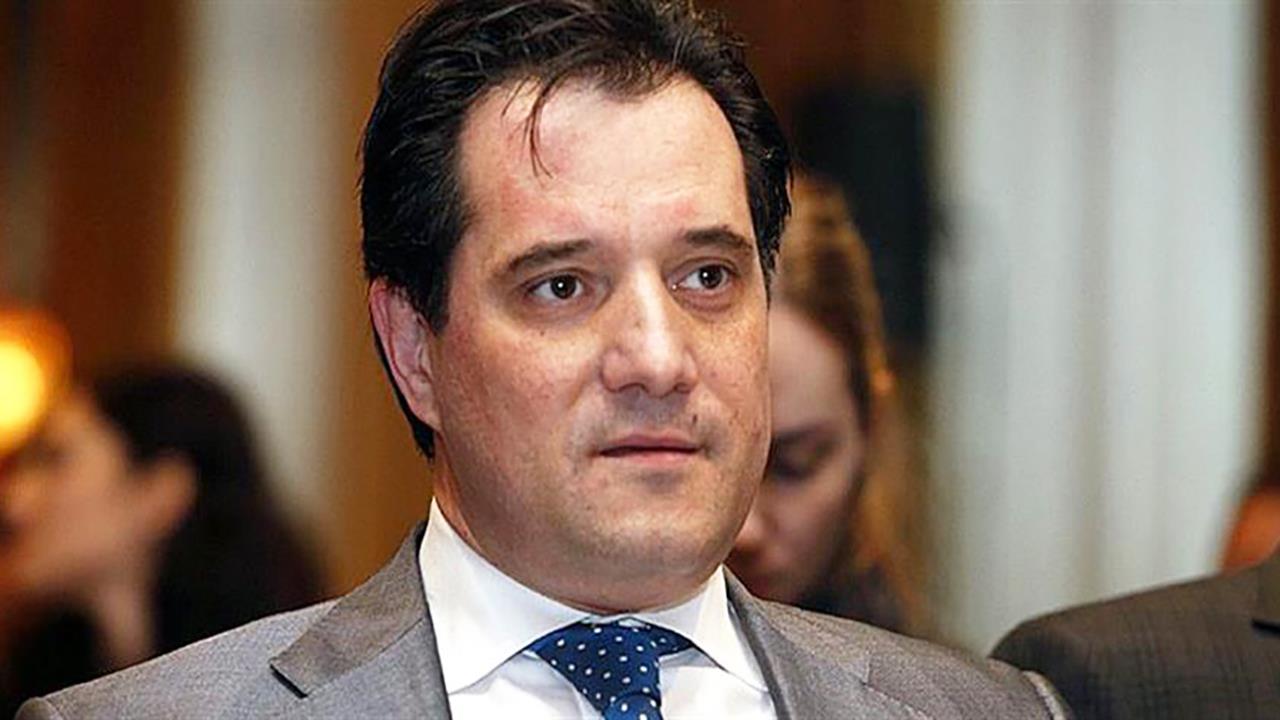 Άδωνις για Πολυτεχνείο: «Δεν υπήρχαν νεκροί μέσα, αλλά στους γύρω δρόμους»