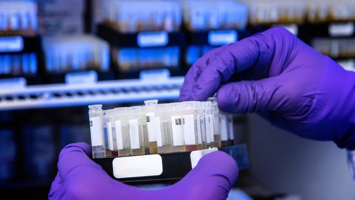 Κορωνοϊός: Αυτές είναι οι τρεις παρενέργειες του χαπιού της Pfizer