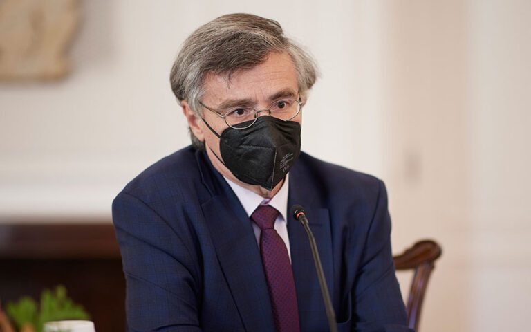 Τσιόδρας για κορονοϊό: Δεν αποκλείεται μια νέα μετάλλαξη – Πότε θα καταργηθούν μάσκες και μέτρα