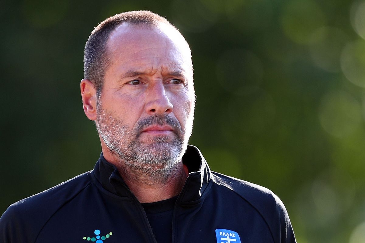 Δεύτερες σκέψεις για Φαν Σιπ στην ΕΠΟ