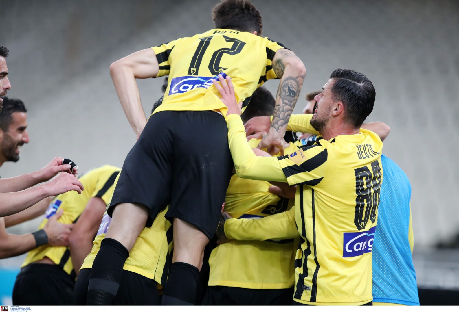 «Καθάρισε» την πρόκριση η ΑΕΚ, 4-0 την Κηφισιά στο ΟΑΚΑ!
