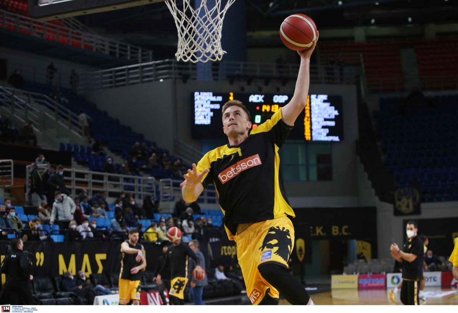 Χάμερ: Μένει στην ΑΕΚ μέχρι το καλοκαίρι!