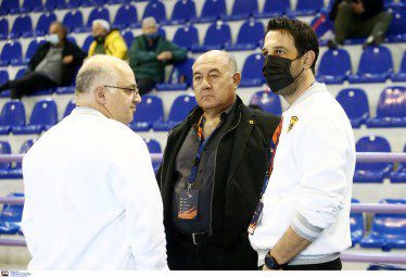 Παπασταμάτης: «Είχαμε τη χειρότερη δυνατή διαιτησία»
