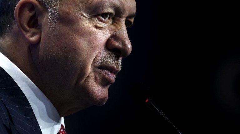 Μπούμερανγκ η δήλωση Ερντογάν για «αχαριστία» των νέων! Αγανάκτηση στην Τουρκία