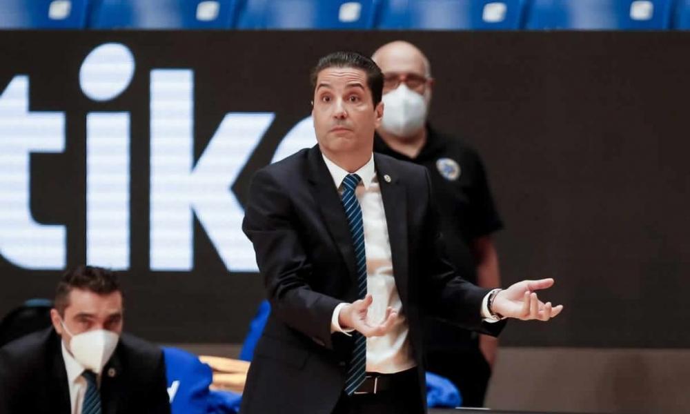 «Τέλος οι φήμες, ο Σφαιρόπουλος παραμένει στην Μακάμπι»!