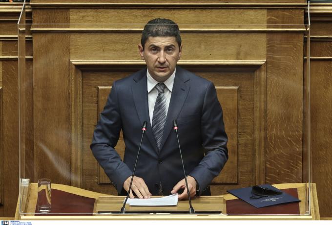 Αυγενάκης: «Δεν είμαστε υπέρ του κλεισίματος των γηπέδων»