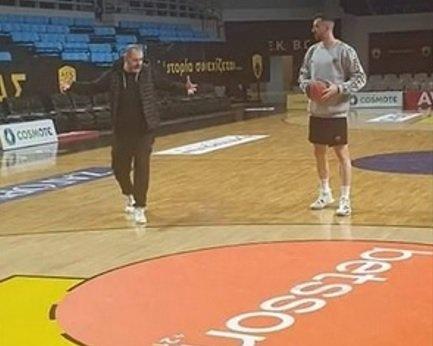 Μπήκε στις προπονήσεις και ο Κουζέλογλου (pic)