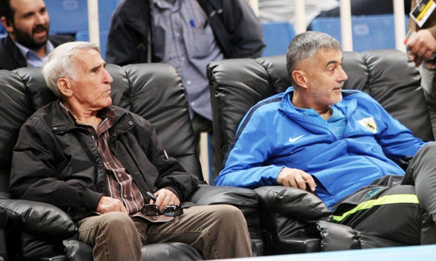 Ατματσίδης: «Ο Σεραφείδης έπαιρνε 800 ευρώ σύνταξη κι αγόραζε φανέλες σε ΑΕΚτζήδες»