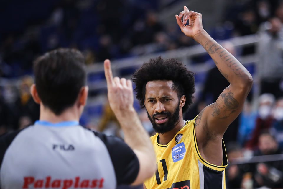 Εκτός με πρόβλημα υγείας ο Ανγκόλα!