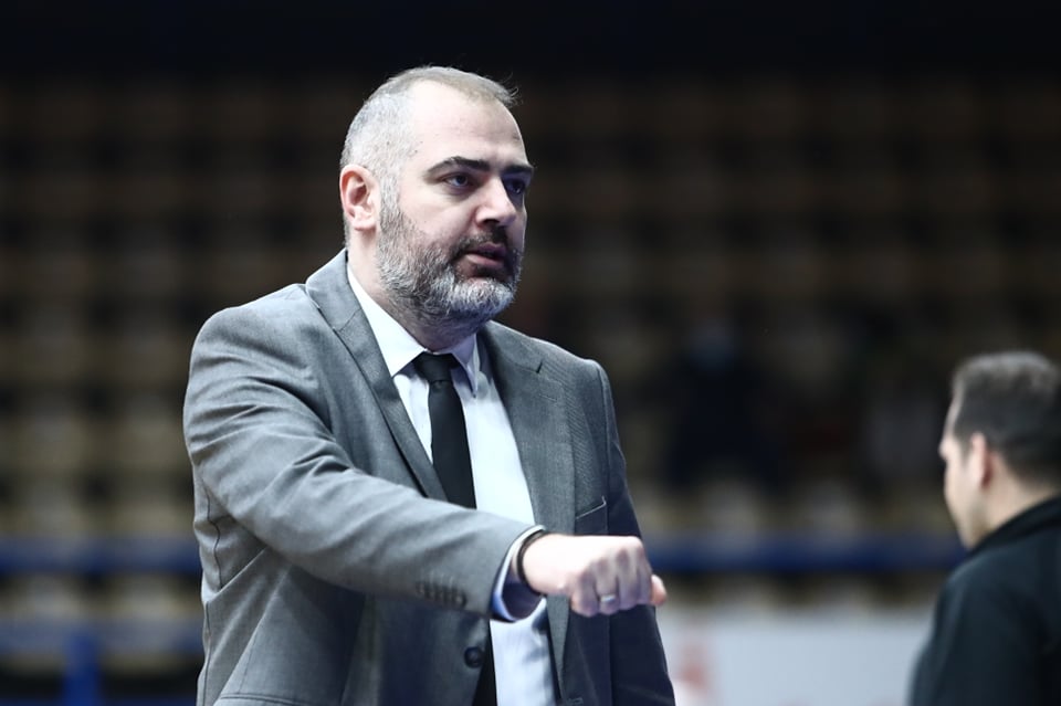 Δέδας: «Είναι ακόμη ένας αγώνας ειδικών συνθηκών – Η παρουσία των οπαδών μας, είναι για εμάς ο οδηγός μας»