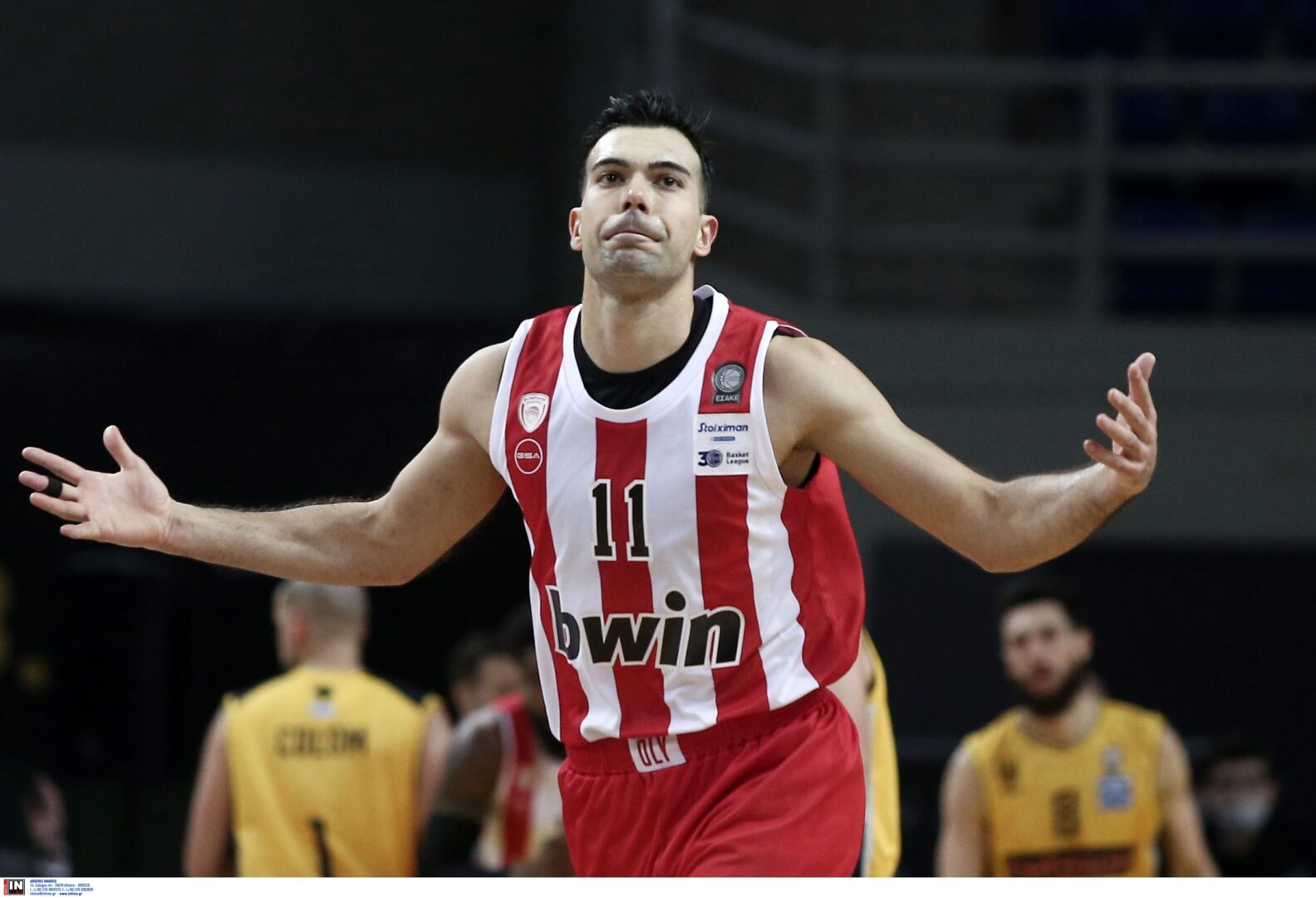 Τέσσερα κρούσματα κορωνοϊού στον Ολυμπιακό, τα δύο σε παίκτες!