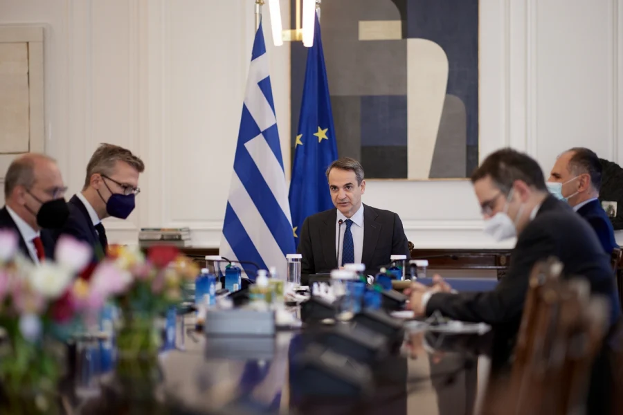 Κορωνοϊός: Τι εισηγούνται οι ειδικοί στην κυβέρνηση – Παραμένουν τα μέτρα μετά τις 16 Ιανουαρίου;