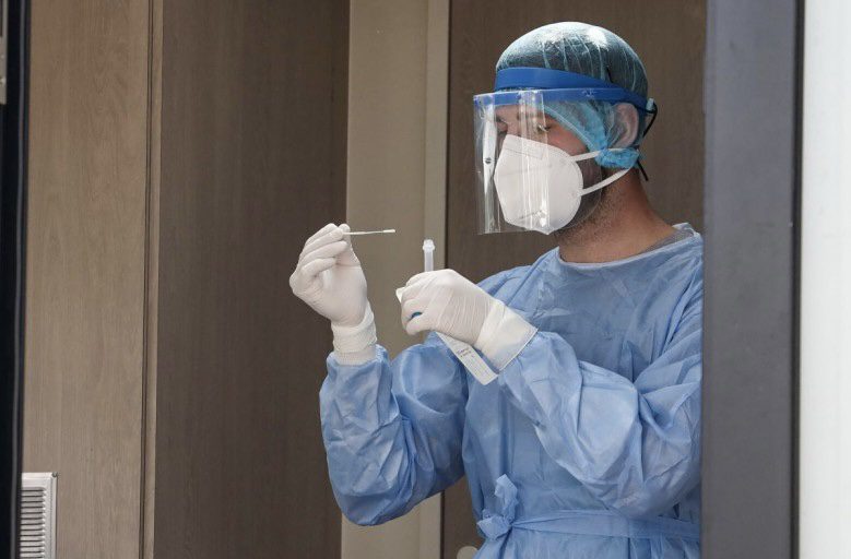 ΕΟΔΥ: Τα 44 σημεία που θα πραγματοποιούνται δωρεάν rapid tests σήμερα (22/1)