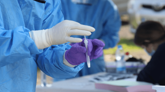 ΕΟΔΥ: Που θα διεξαχθούν δωρεάν rapid test σήμερα(12/01)