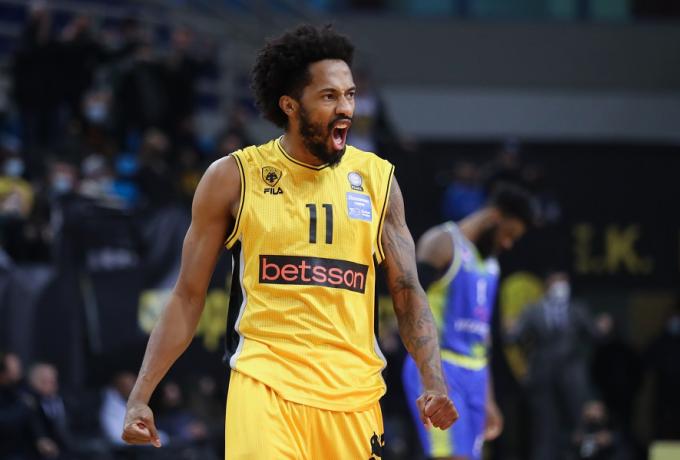 Ανγκόλα: Στην Γαλατάσαραϊ ο πρώην παίκτης της ΑΕΚ