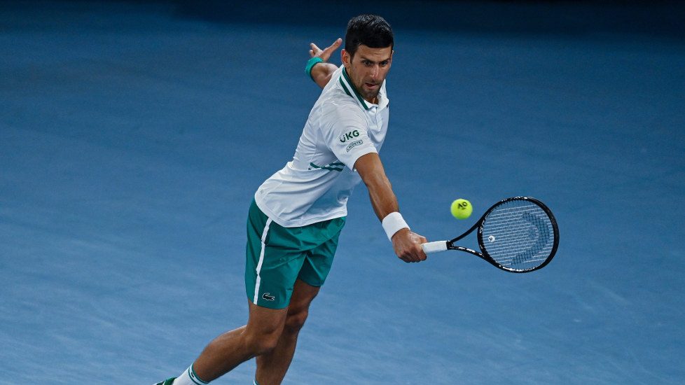 «Δεν δίνουν ούτε πρωινό στον Τζόκοβιτς!»