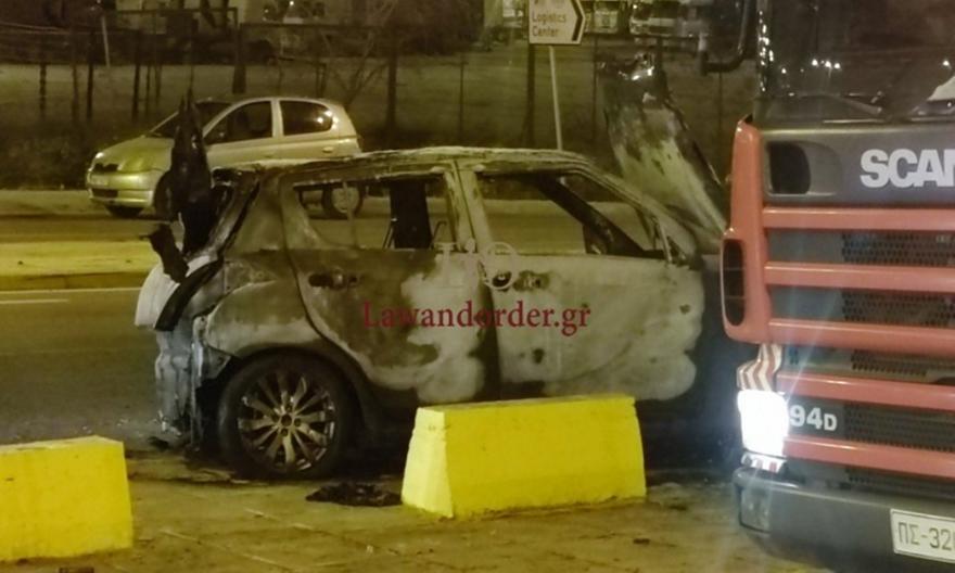 «Ντου» οπαδών της ΑΕΚ σε σύνδεσμο του Ολυμπιακού στην κοπή της πίτας – Καμένα οχήματα και συλλήψεις!