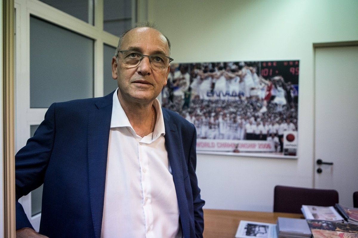 Ραγδαίες εξελίξεις στο ελληνικό μπάσκετ: Ο Βρούτσης στέλνει στον εισαγγελέα τον Λιόλιο!