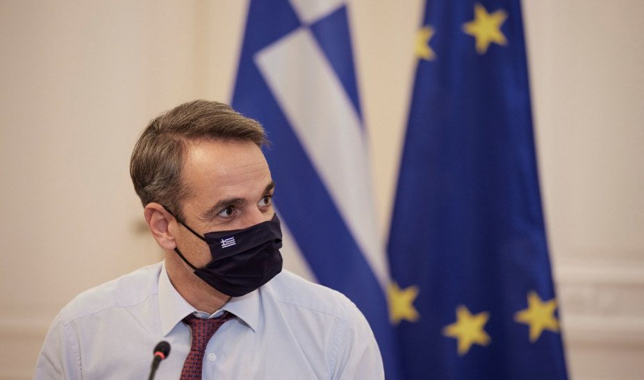 Σύσκεψη στο Μαξίμου για Όμικρον και σχολεία: Προς άνοιγμα τη Δευτέρα 10 Ιανουαρίου