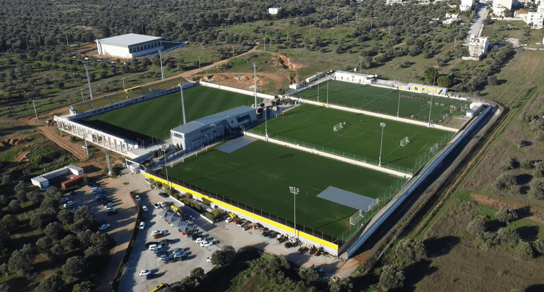 ΑΕΚ: «Πτήση» πάνω από το προπονητικό κέντρο (vids)