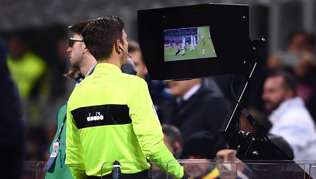 Σεμινάριο VAR και για τους διαιτητές της Superleague 2