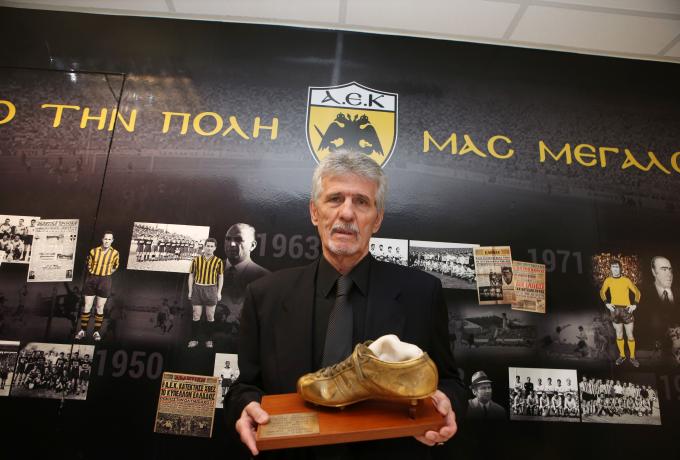 Δέδες: «Είμαι γόνος Μικρασιατών κι έχει μεγάλη σημασία για μένα η Αγιά Σοφιά»
