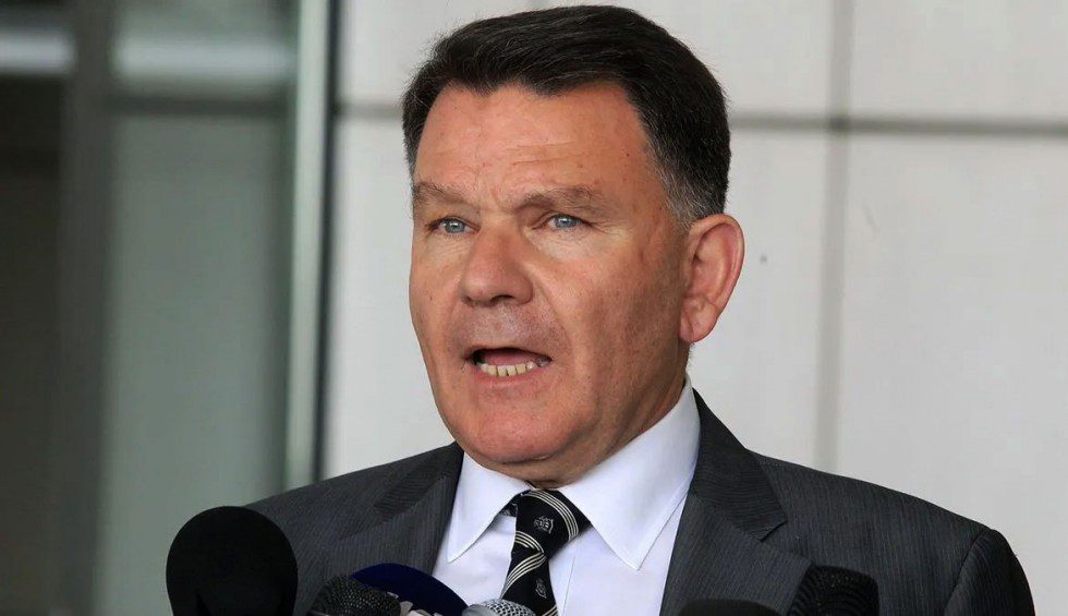 Ο Κούγιας δείχνει τον δρόμο για τους εγκλωβισμένους οδηγούς – Τι μπορούν να διεκδικήσουν