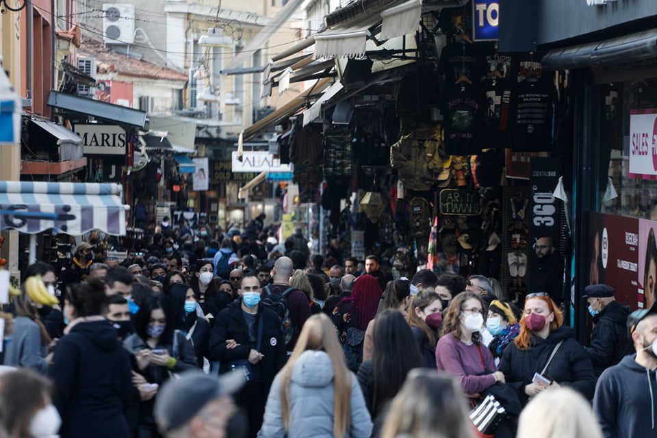 Κορωνοϊός στην Ελλάδα: 16.023 κρούσματα και 72 θάνατοι – 567 διασωληνωμένοι