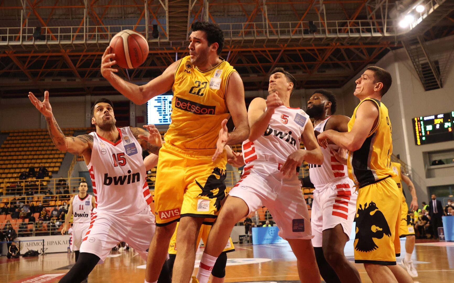 Μαυροειδής: «Φανήκαμε αντάξιοι απέναντι στον Ολυμπιακό»