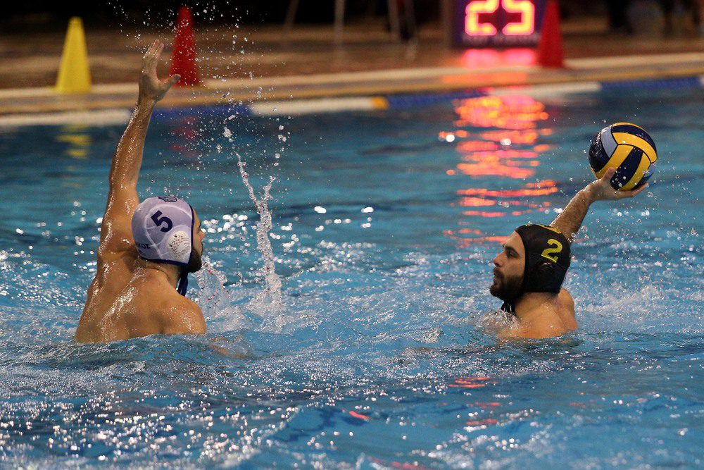 Πόλο Ανδρών: ΑΕΚΑΡΑ με ψυχή, προκρίθηκε στα προημιτελικά μέσα στον Πειραιά επί του Εθνικού!