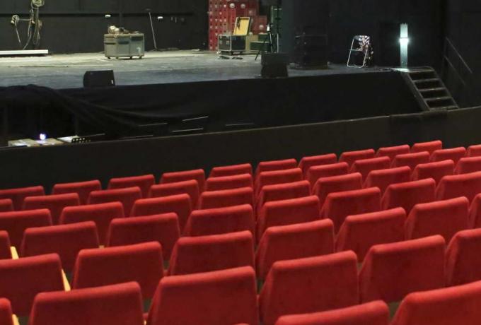 Ποινική δίωξη σε βάρος πέμπτου ηθοποιού για βιασμό κατά συρροή