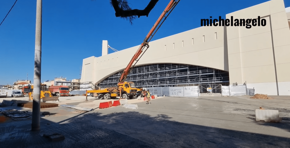 «Αγιά Σοφιά – OPAP Arena»: «Τρέχουν» οι εργασίες έξω από το γήπεδο (vid)