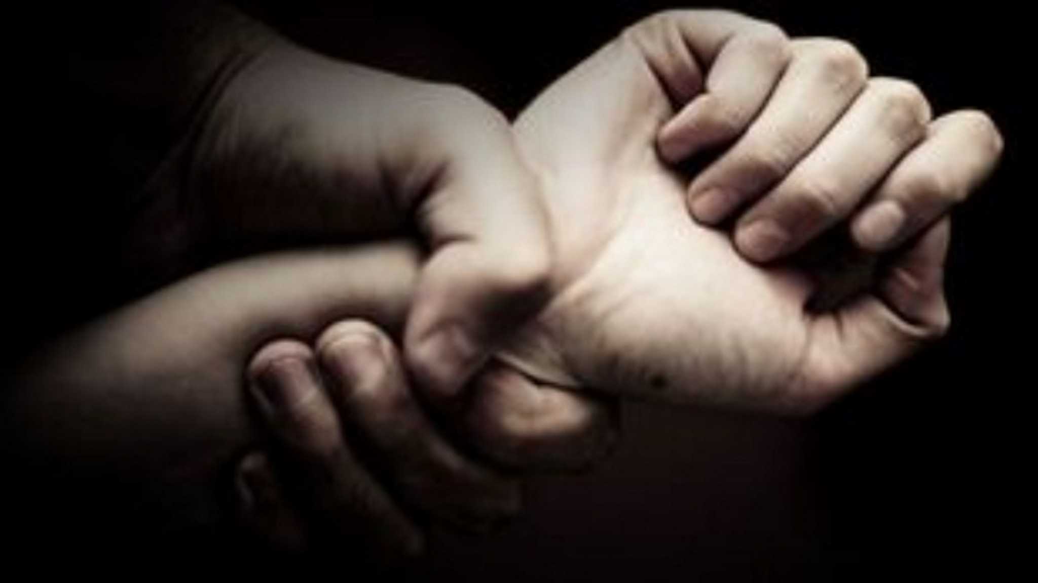 Άρτα: Στον εισαγγελέα άνδρας που παρενοχλούσε σεξουαλικά ανήλικα κορίτσια